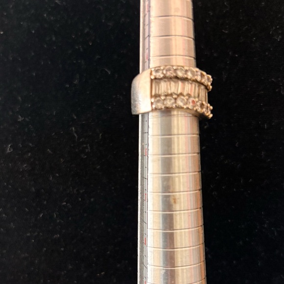 Infinity-style Cocktail Ring. - Picture 7 of 8